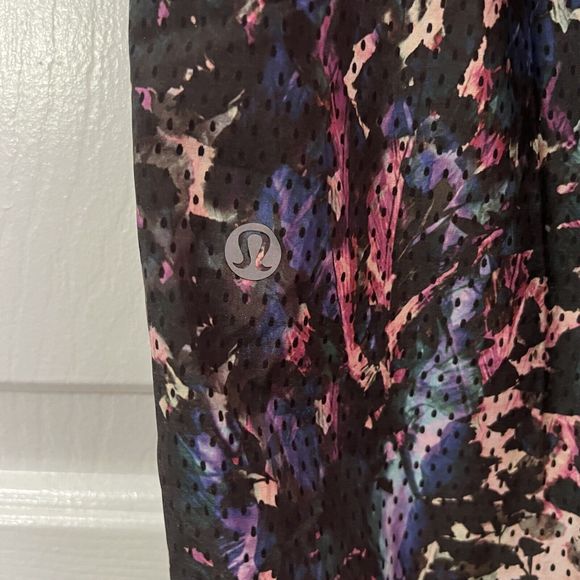 Lululemon Womens Om Pant Floral Black Multi Fold Over Waist Jogger Pant Sz 4 - Picture 9 of 10